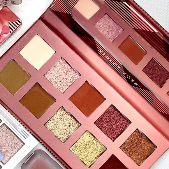 VIOLET VOSS Windflower Fun-Sized 10-pan Palette - Picture 8 of 9